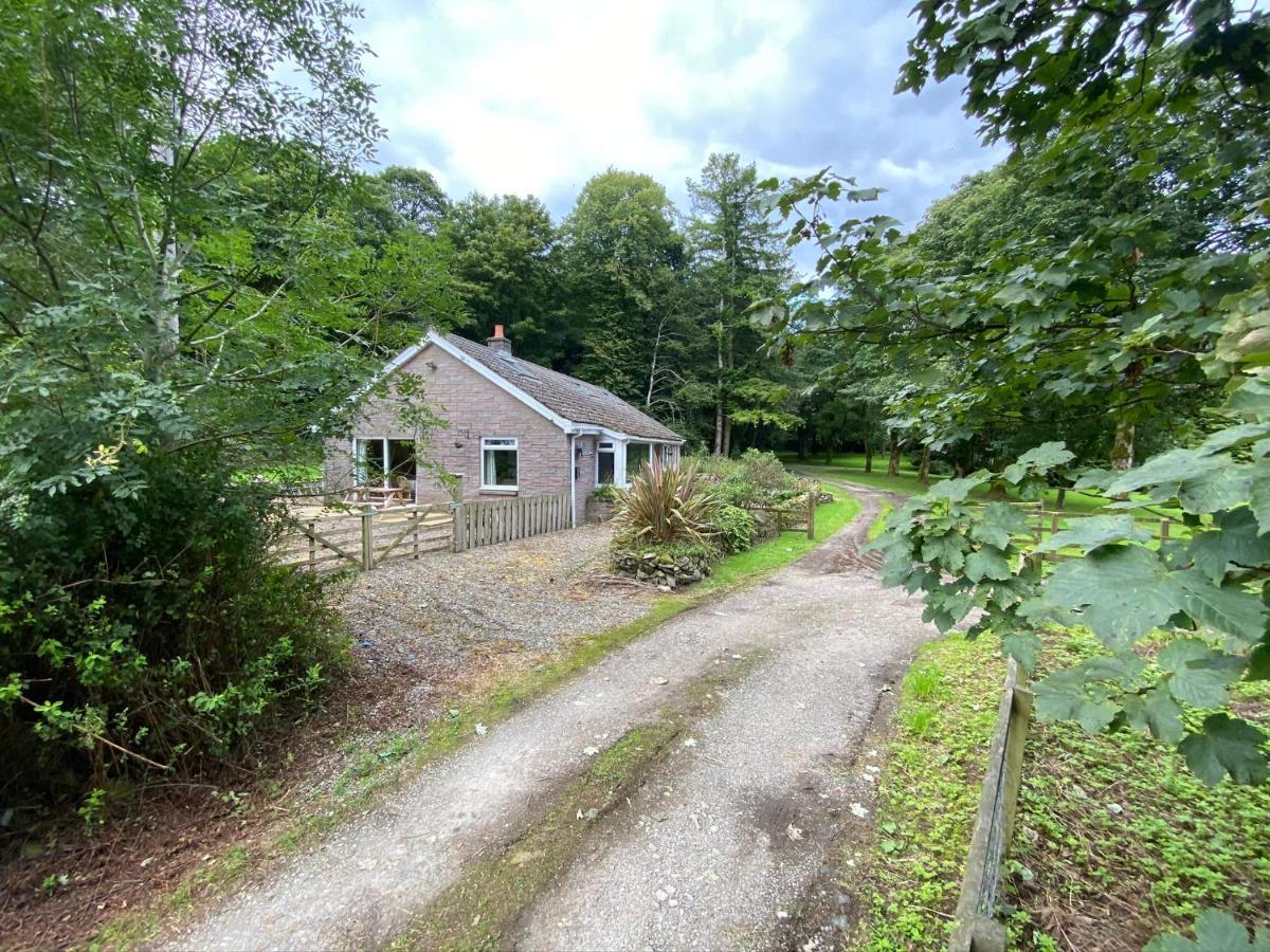 Tranquil Thornhill Cottage Retreat With Hot Tub Moniaive Exterior photo